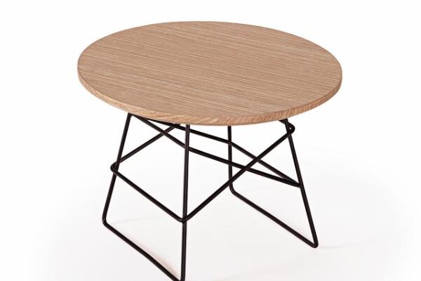 grids-tables-light-wood-small